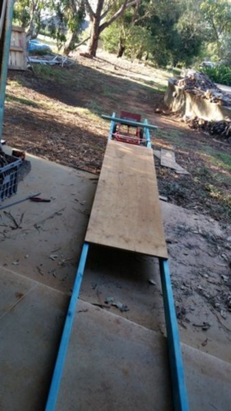 Fyrchek trolley.jpg (128.25 KiB) Viewed 61313 times Fyrchek trolley.jpg