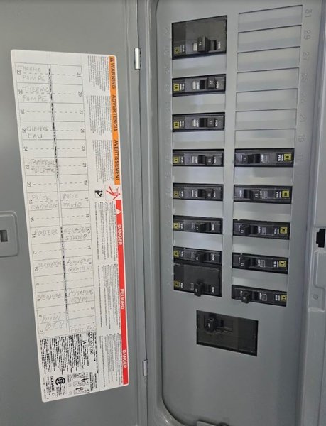 Panel.JPG
